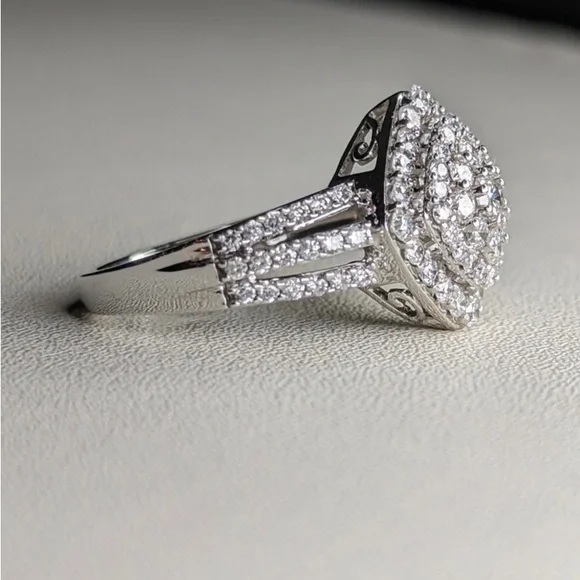 White gold fashion ladies size 7 brand new 3/8cctw diamonds - Picture 2 of 7